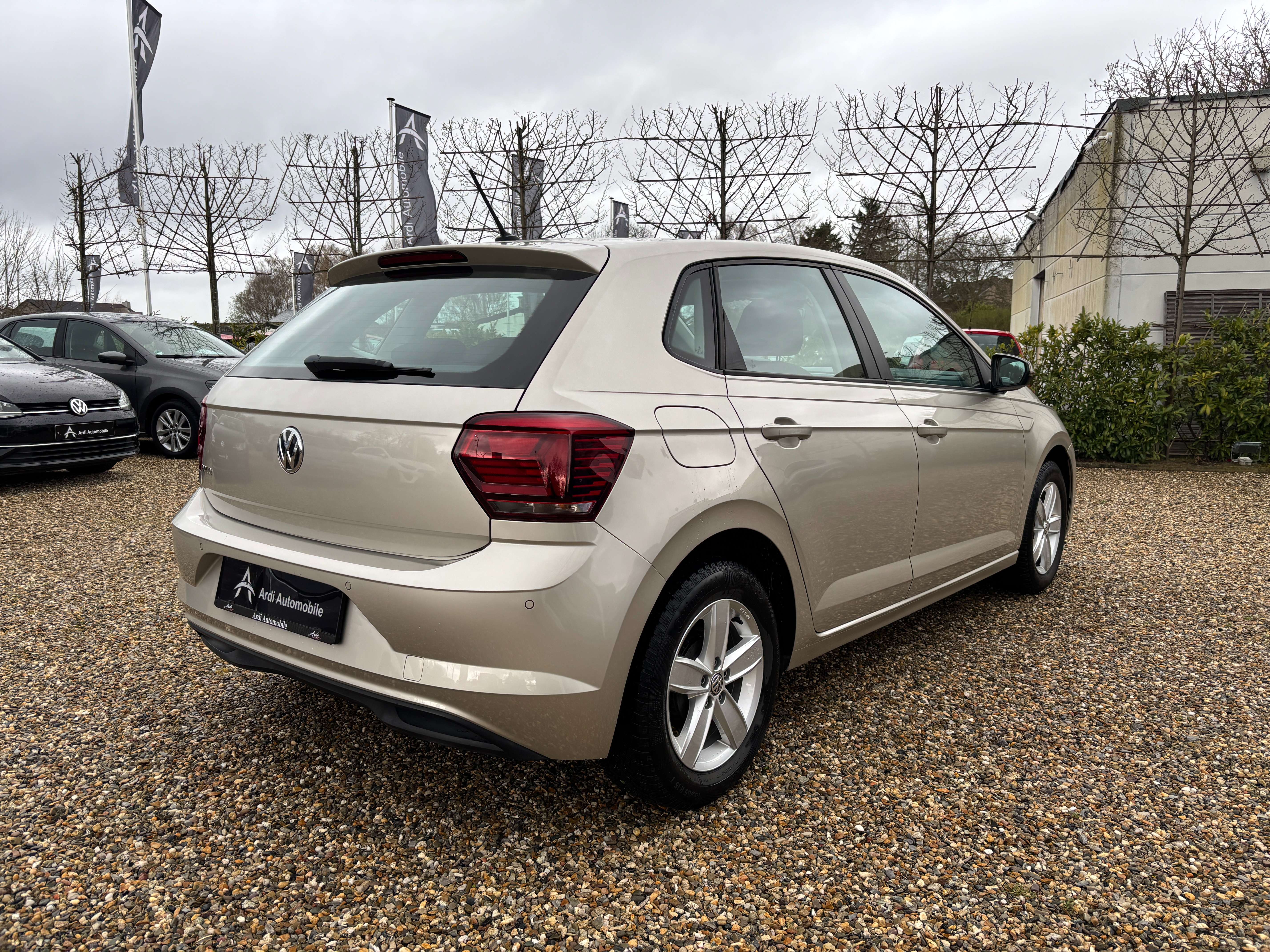 Volkswagen Polo 1.0i *CARPLAY*CRUISE*1ER PROPRIETAIRE*GARANTIE*