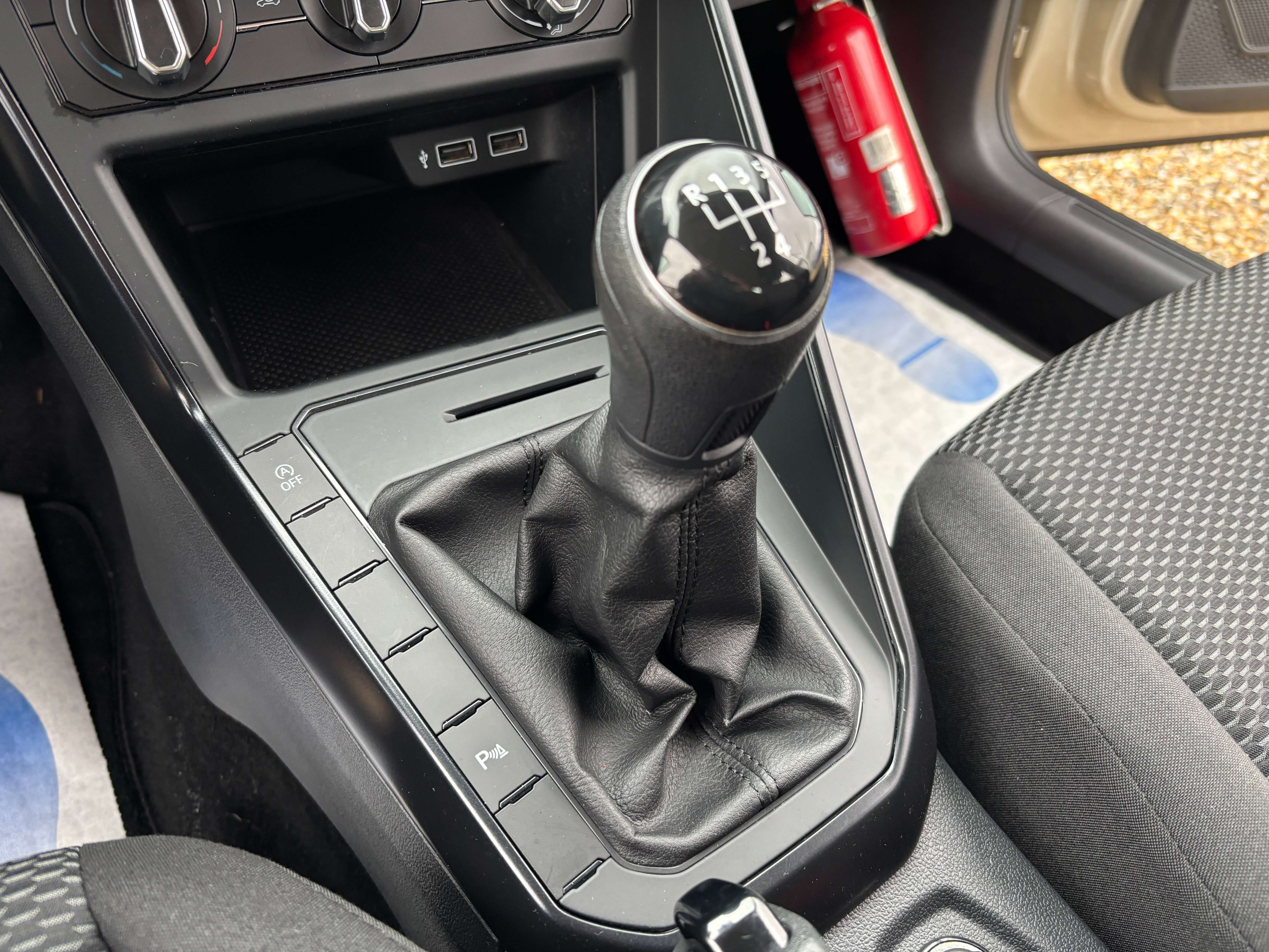 Volkswagen Polo 1.0i *CARPLAY*CRUISE*1ER PROPRIETAIRE*GARANTIE*