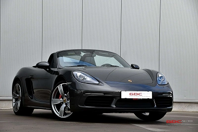 Porsche Boxster 718 l Boxster l Rode remklauwen l Zetelverwarming l Cruise Control l Bluetooth