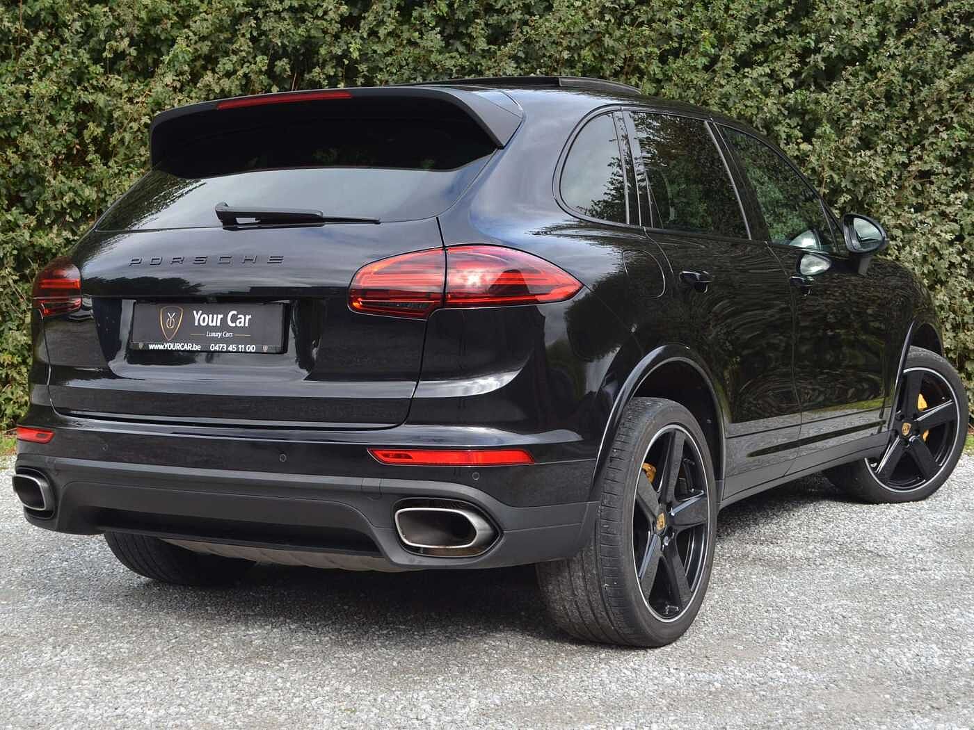 Porsche Cayenne 3,0 Diesel Platinum Edition * PANO * BOSE *21 INCH