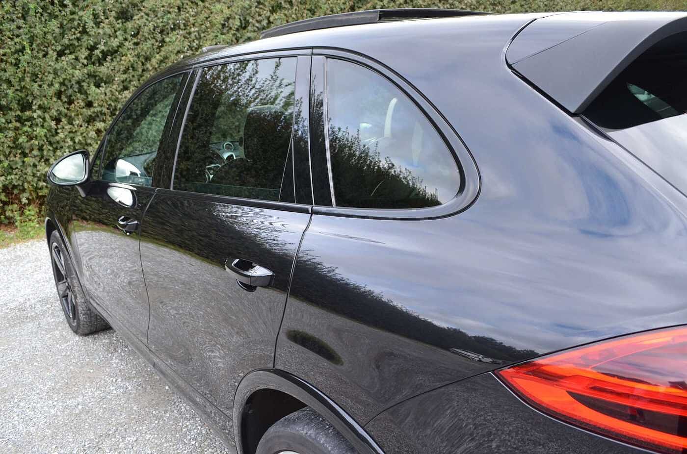 Porsche Cayenne 3,0 Diesel Platinum Edition * PANO * BOSE *21 INCH