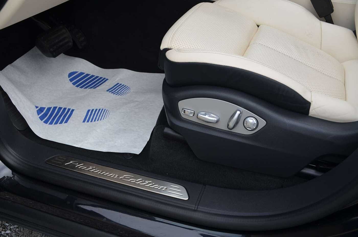 Porsche Cayenne 3,0 Diesel Platinum Edition * PANO * BOSE *21 INCH