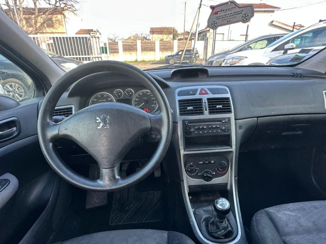 Peugeot 307 1.6i 16V XT