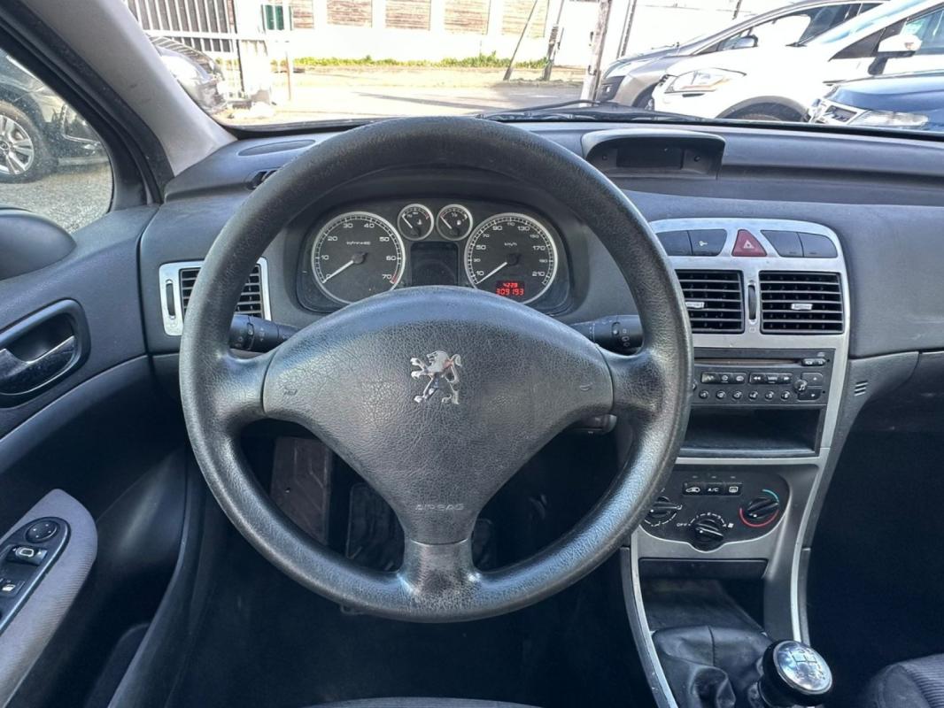 Peugeot 307 1.6i 16V XT
