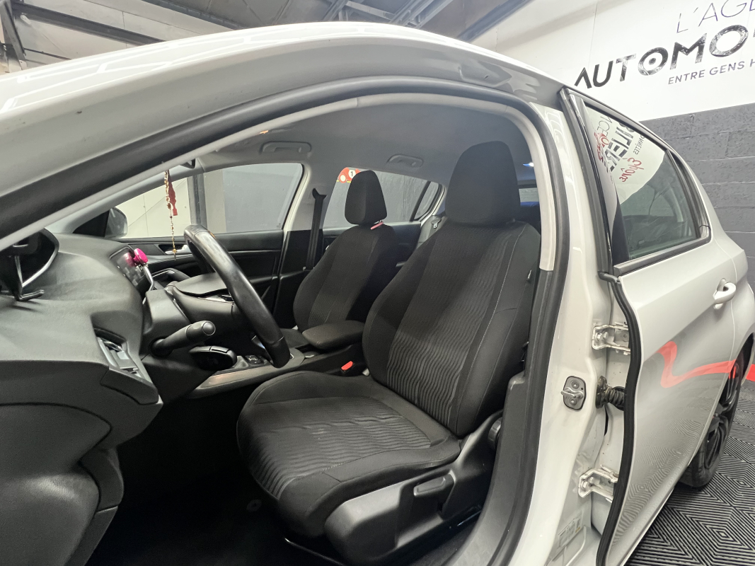 Peugeot 308 1.2 PURETECH ALLURE 130 ch EAT6 6.0 CV