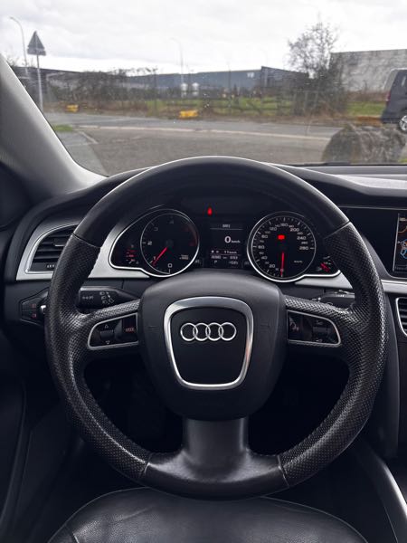 Audi A5 Boîte automatique 2011