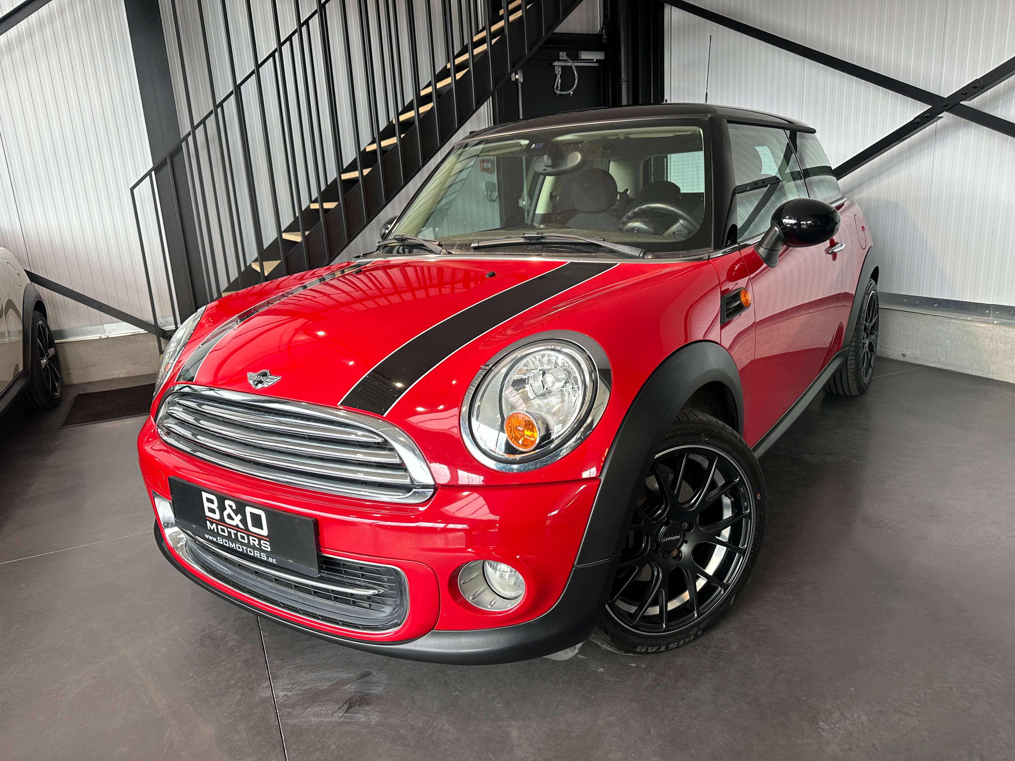 MINI Cooper Mini 1.6i Cooper/Half Leder/Sportst/17"Alu/Garanti