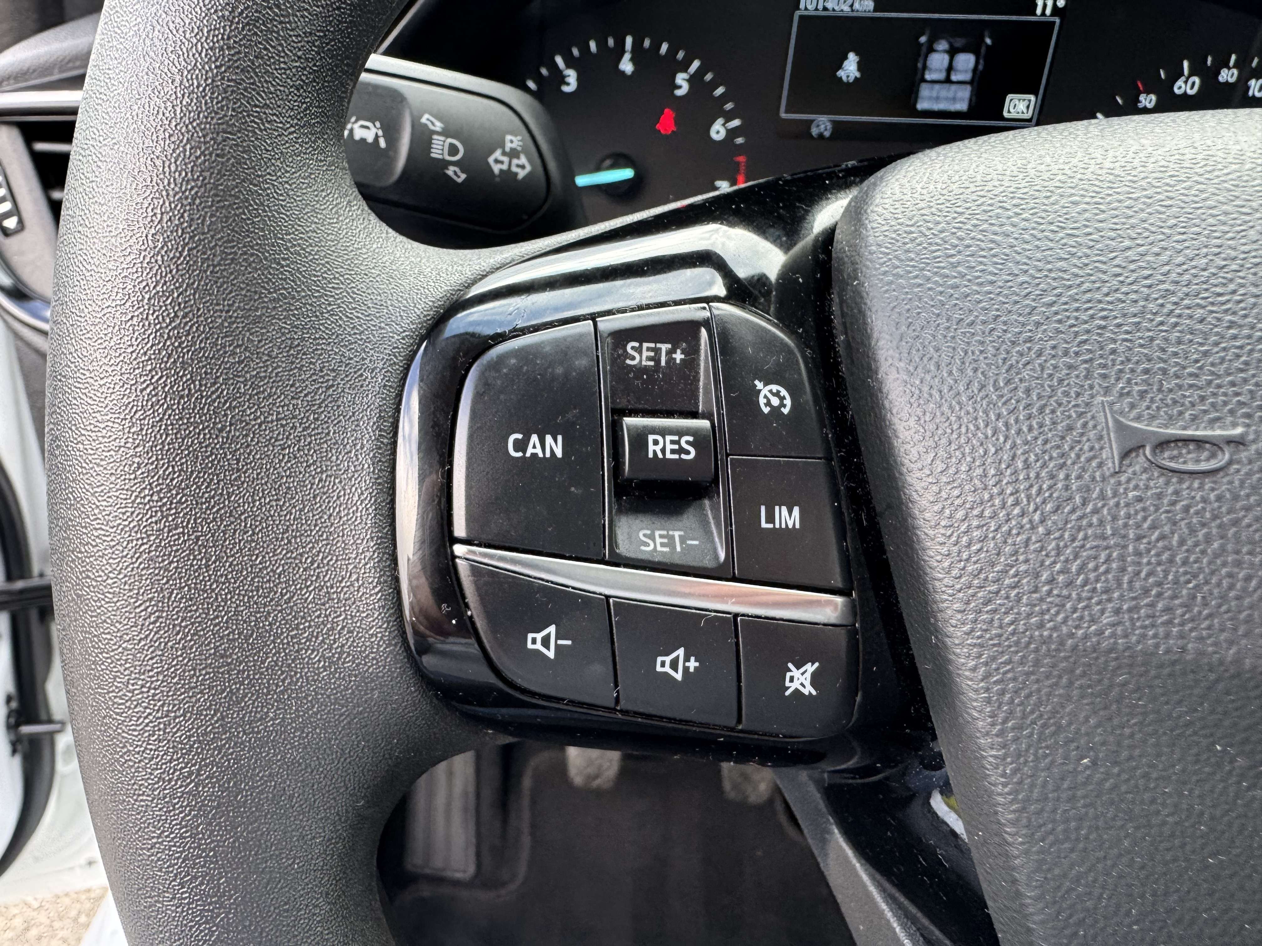 Ford Fiesta 1.0 EcoB. Connected / 6D / CARPLAY /  AIRCO / LED