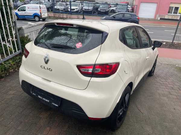 Renault Clio III 1.2 TCE 100 DYNAMIQUE 5P