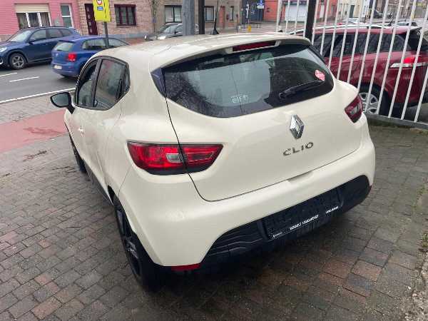 Renault Clio III 1.2 TCE 100 DYNAMIQUE 5P