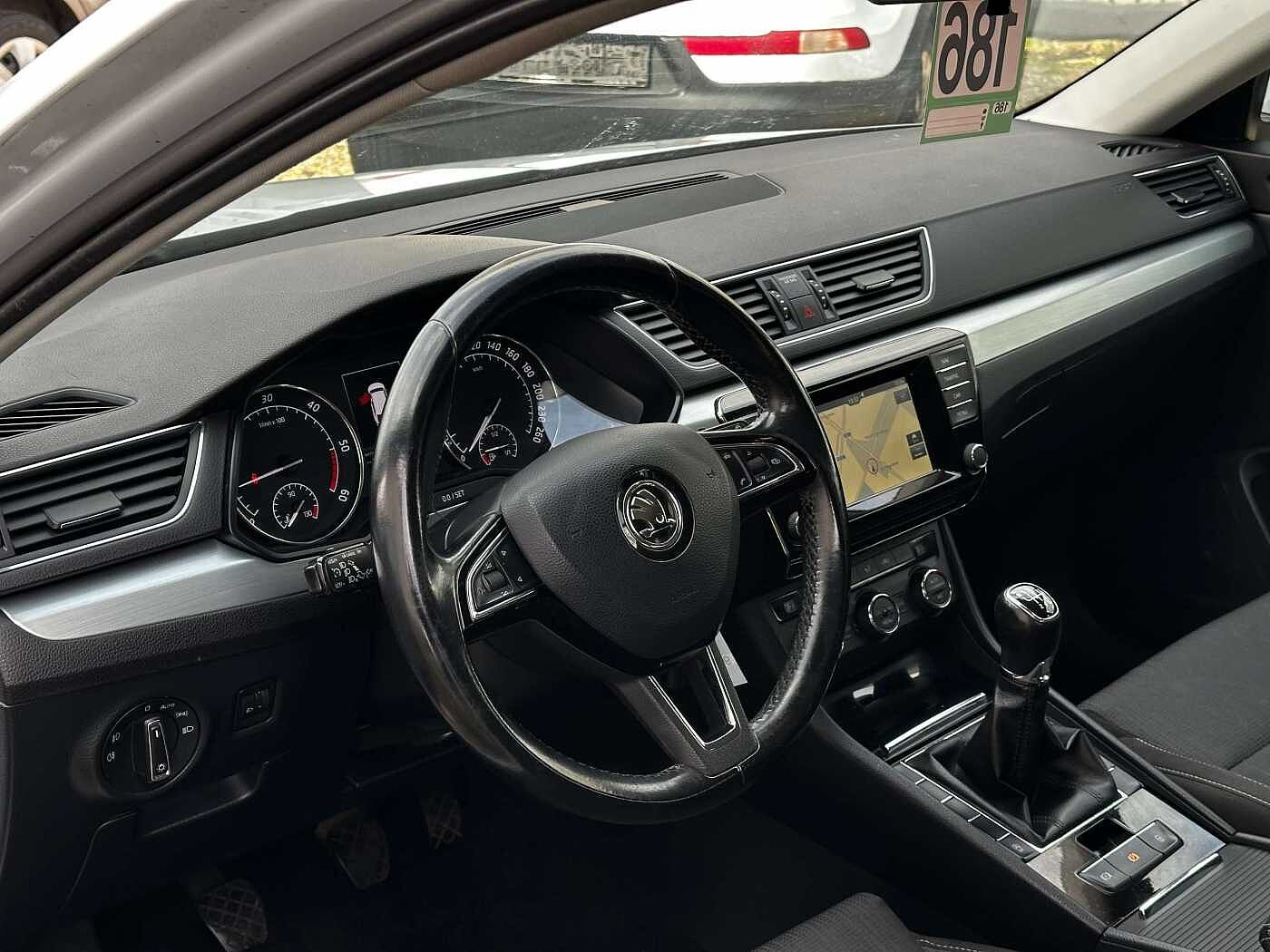 SKODA Superb Combi SW 1.6 CR TDi Ambition CARPLAY/CAMERA/EXPORT