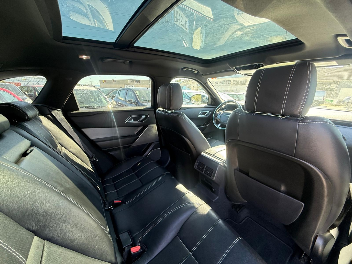 Land Rover RANGE ROVER VELAR 2.0D 180CH R-DYNAMIC HSE AWD BVA