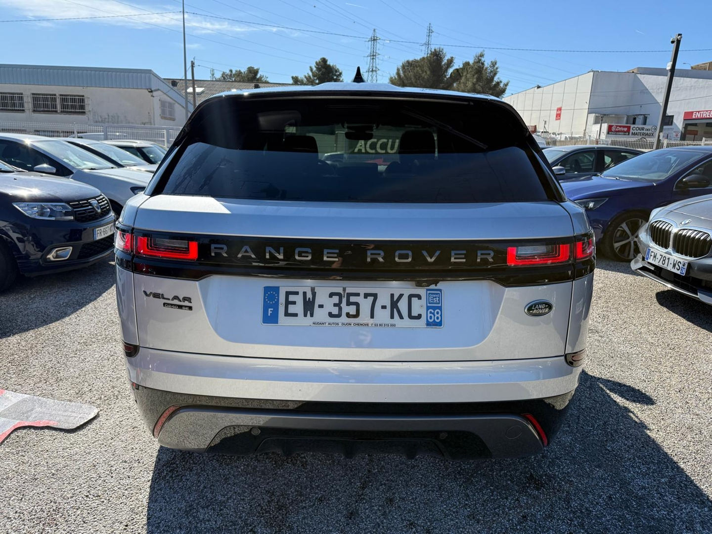 Land Rover RANGE ROVER VELAR 2.0D 180CH R-DYNAMIC HSE AWD BVA