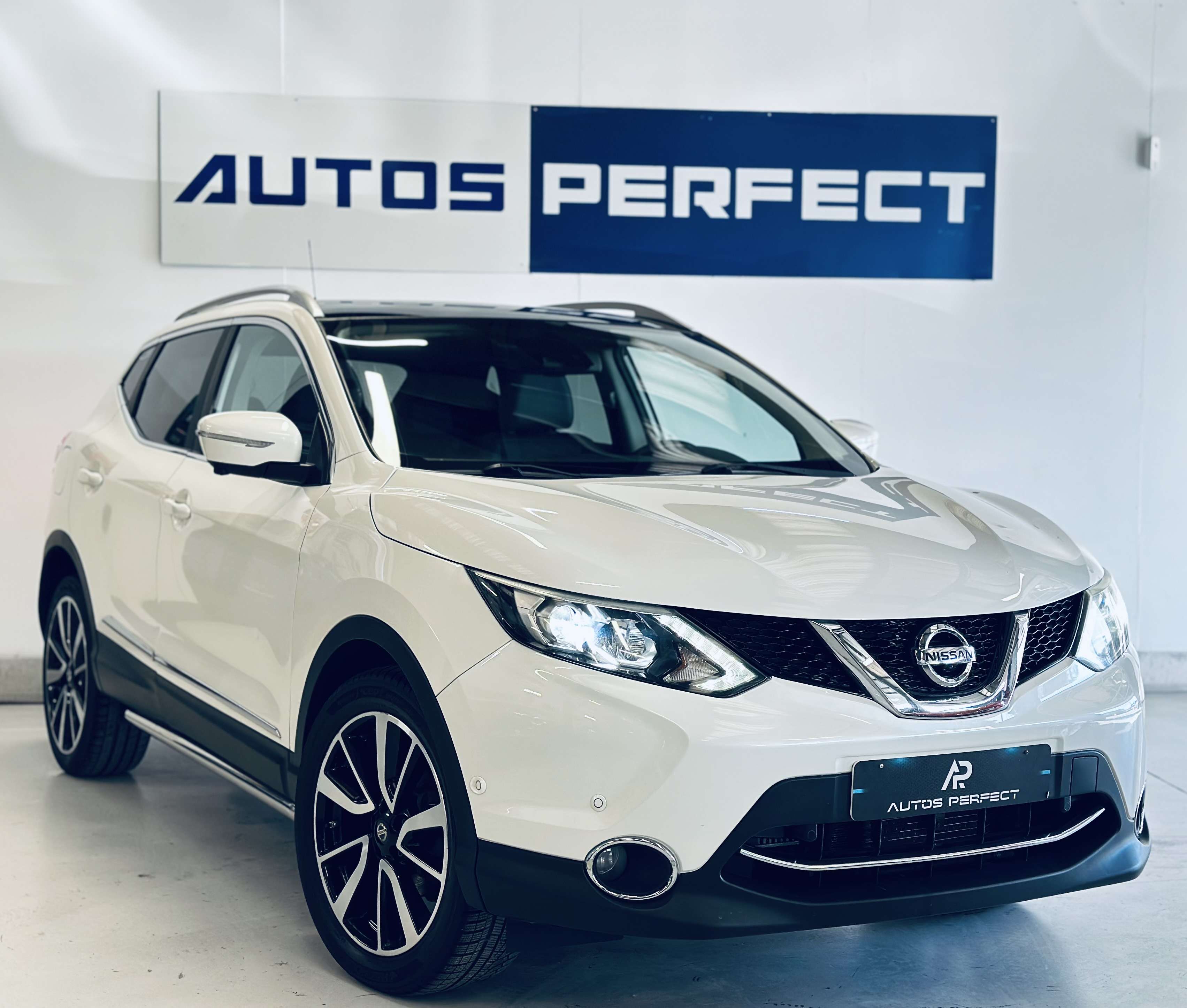 Nissan Qashqai Qashqai 1.6dci BOITE AUTO CAMERA NAVI PANO CRUISE