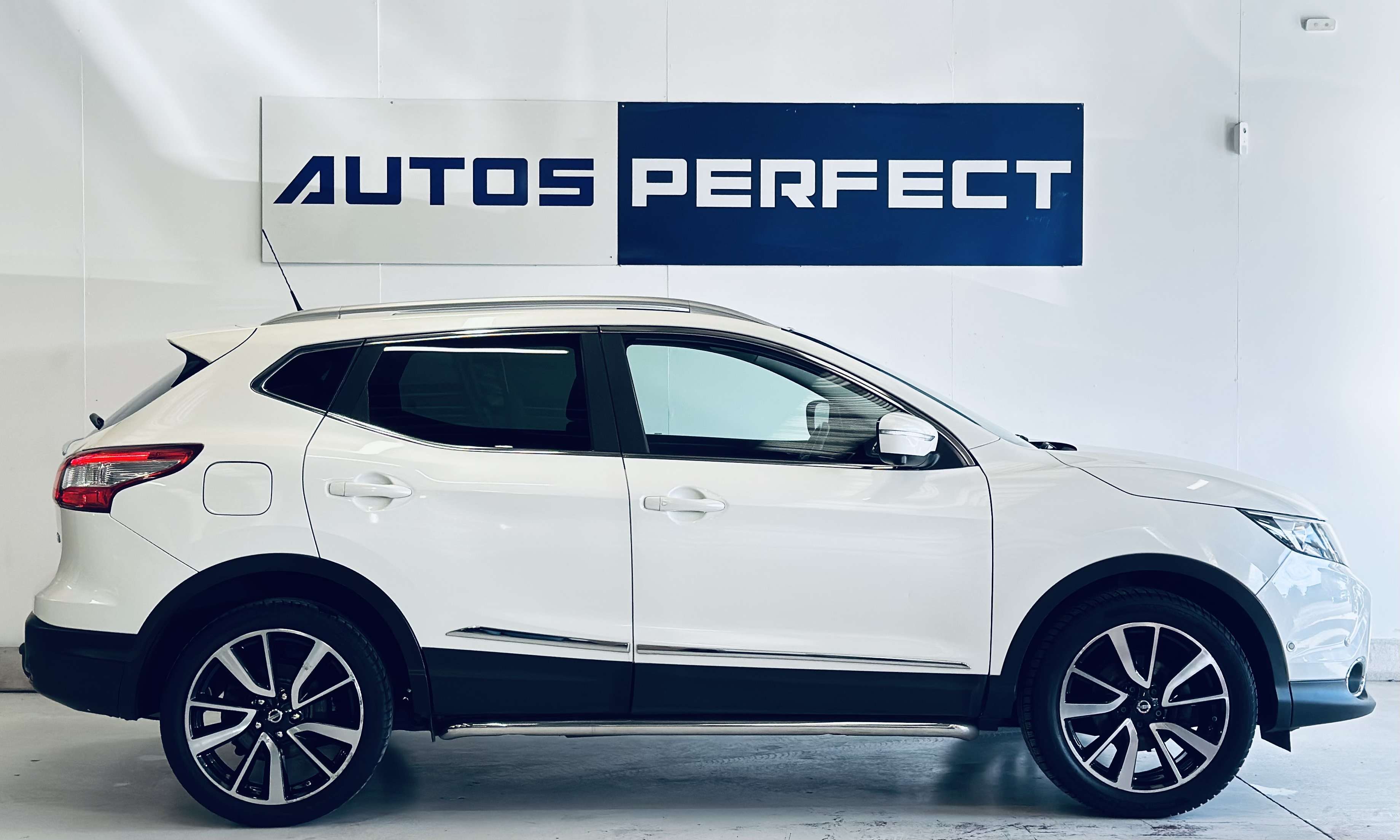 Nissan Qashqai Qashqai 1.6dci BOITE AUTO CAMERA NAVI PANO CRUISE