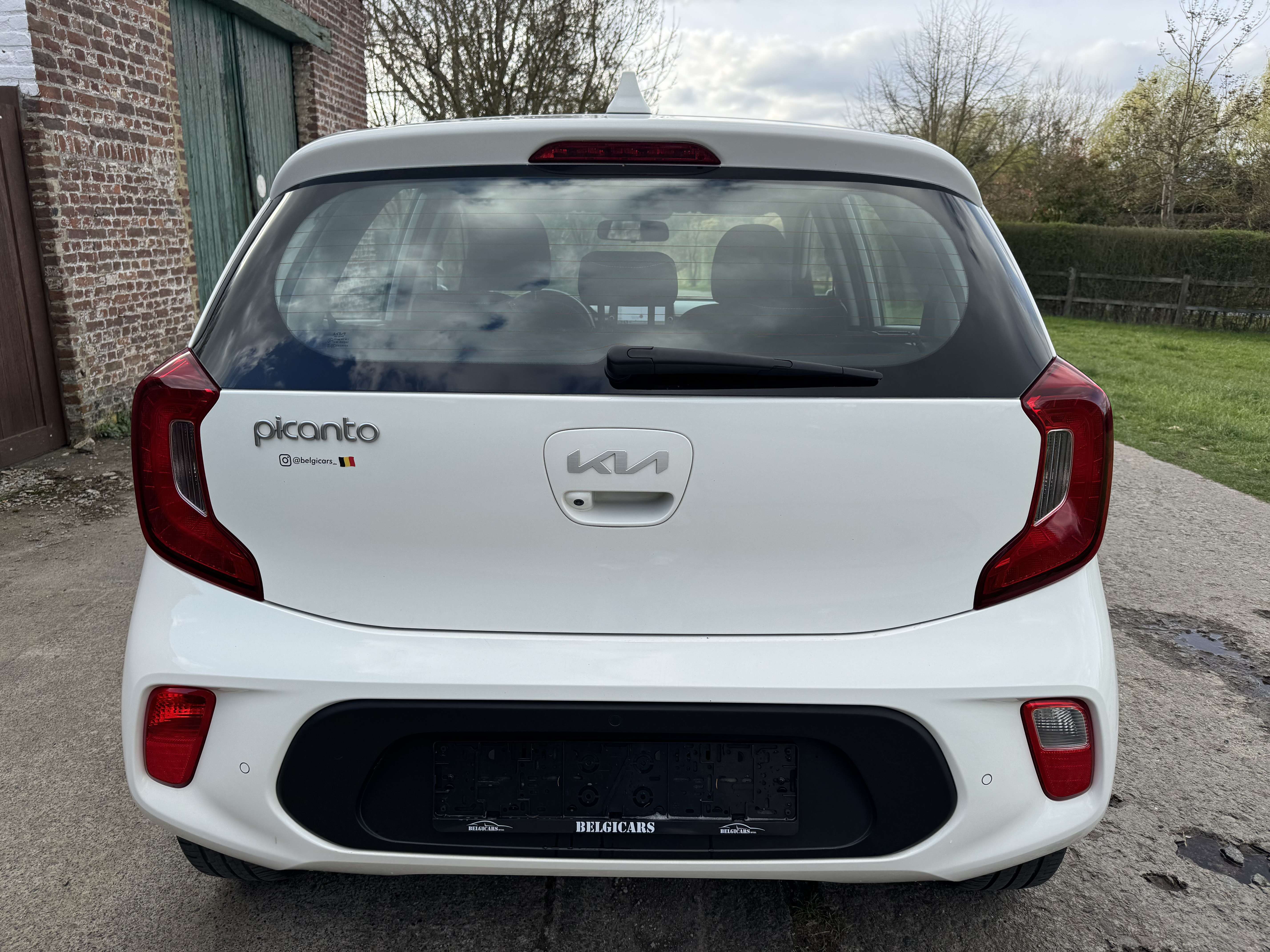 Kia Picanto 1.0i ISG *BTE AUTO*CAM*CARPLAY*GARANTIE*