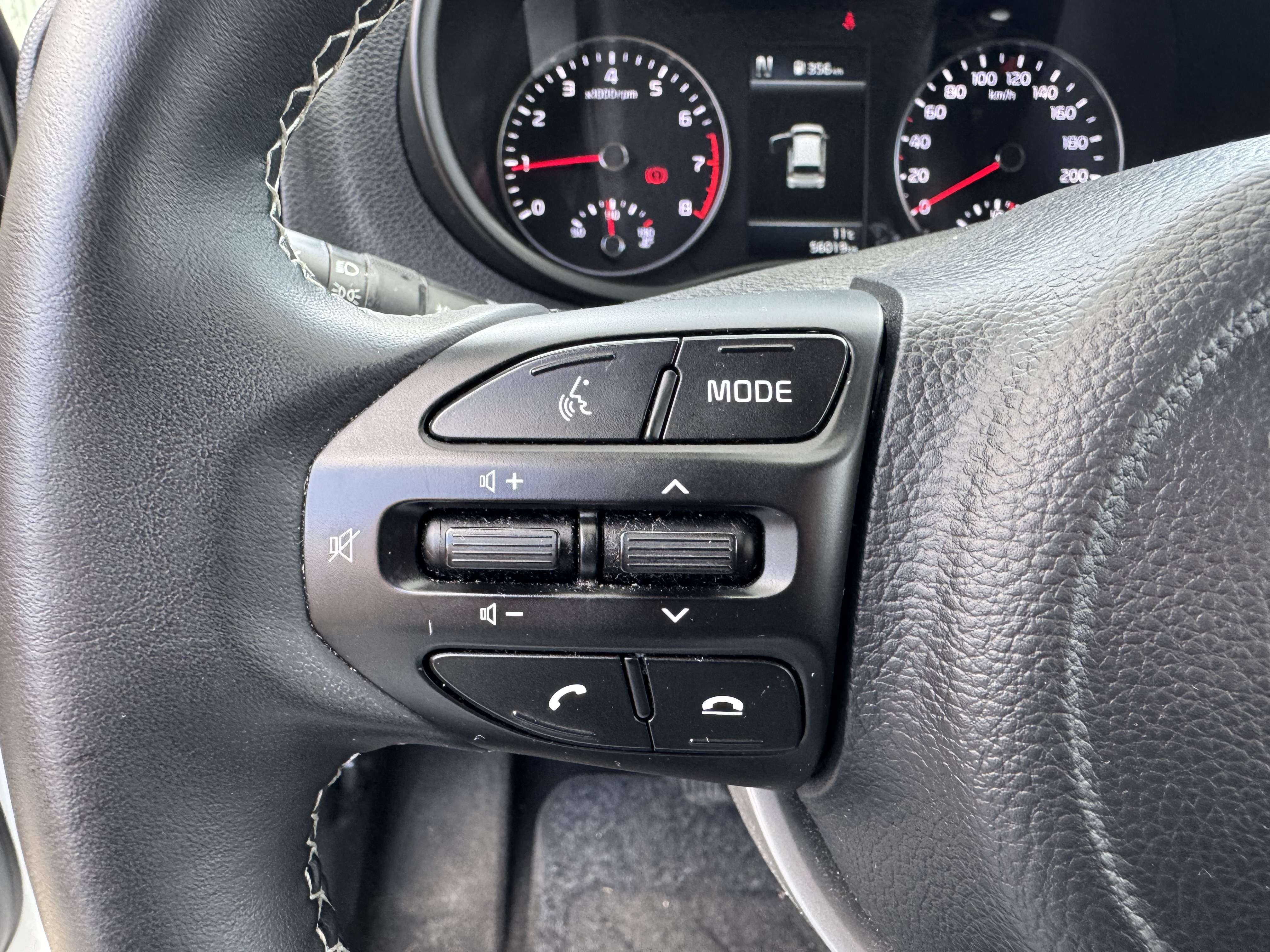 Kia Picanto 1.0i ISG *BTE AUTO*CAM*CARPLAY*GARANTIE*