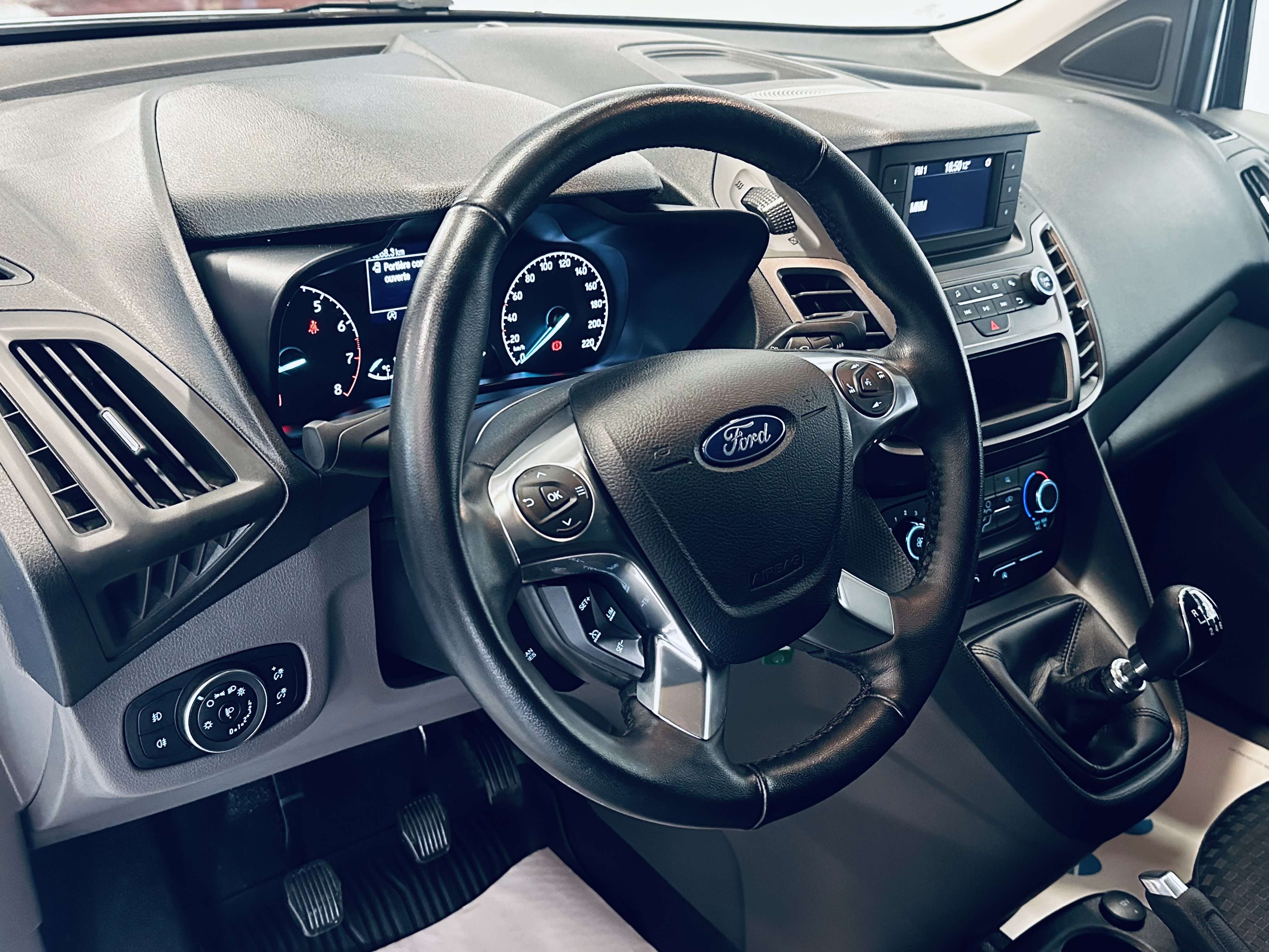Ford Transit Connect 1.0 *34.268KM* 3 PLACES PDC CLIM LIM BLUETOOTH