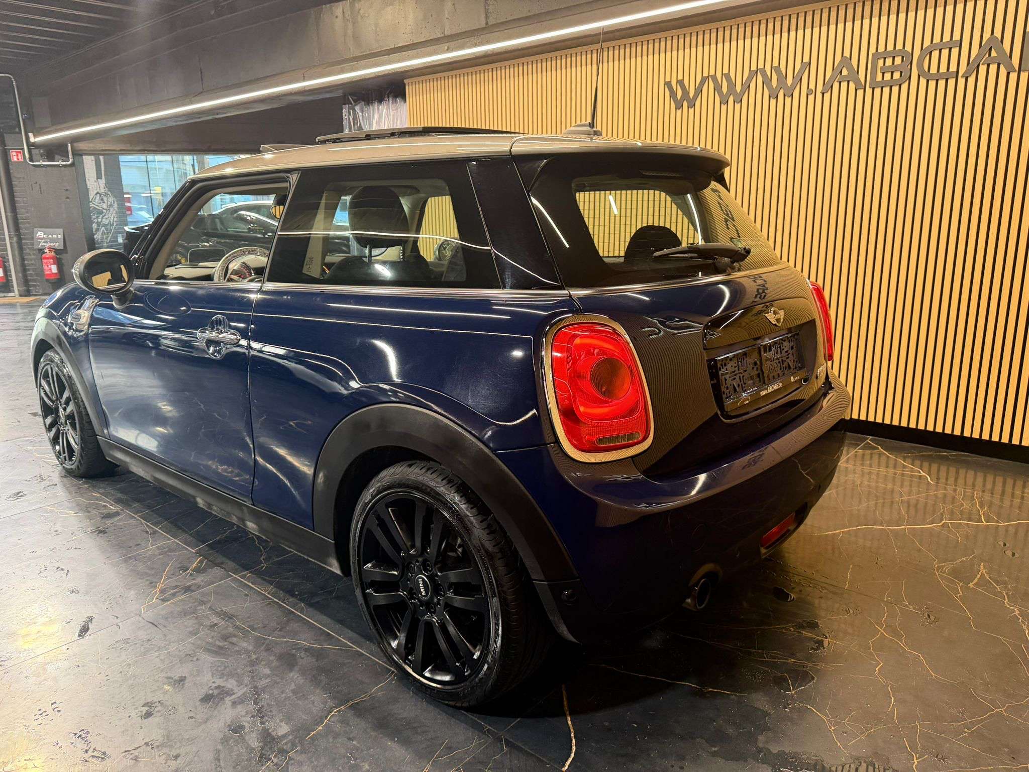 MINI Cooper 1.5ia * GARANTIE 12 MOIS * 7 SEVEN SPORT *