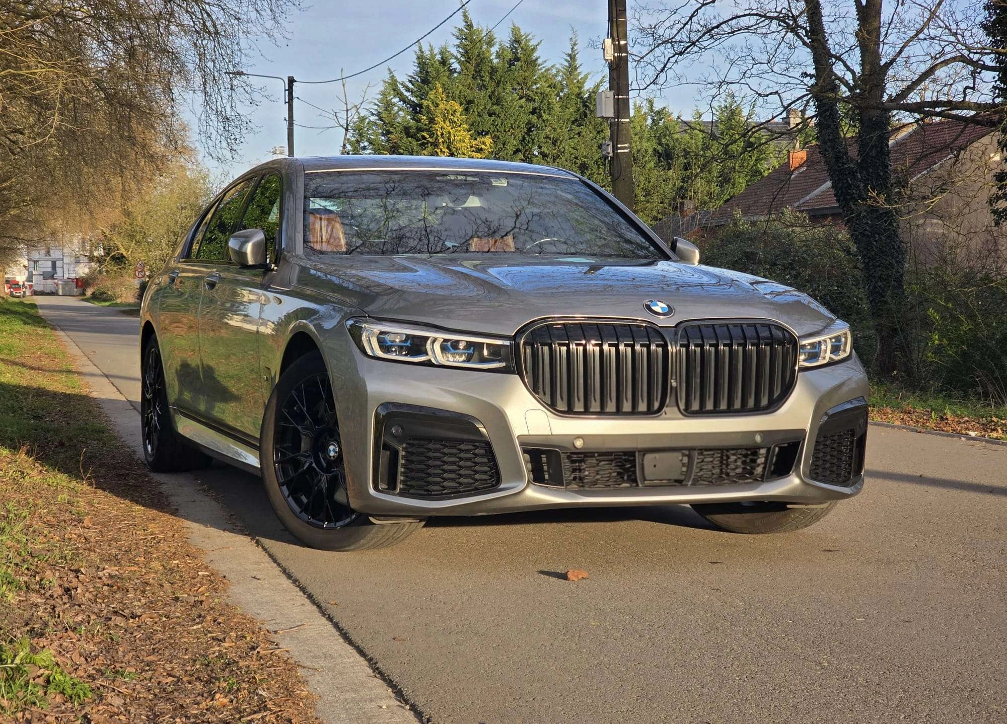 BMW 745 745eAS PHEV OPF - Full Option