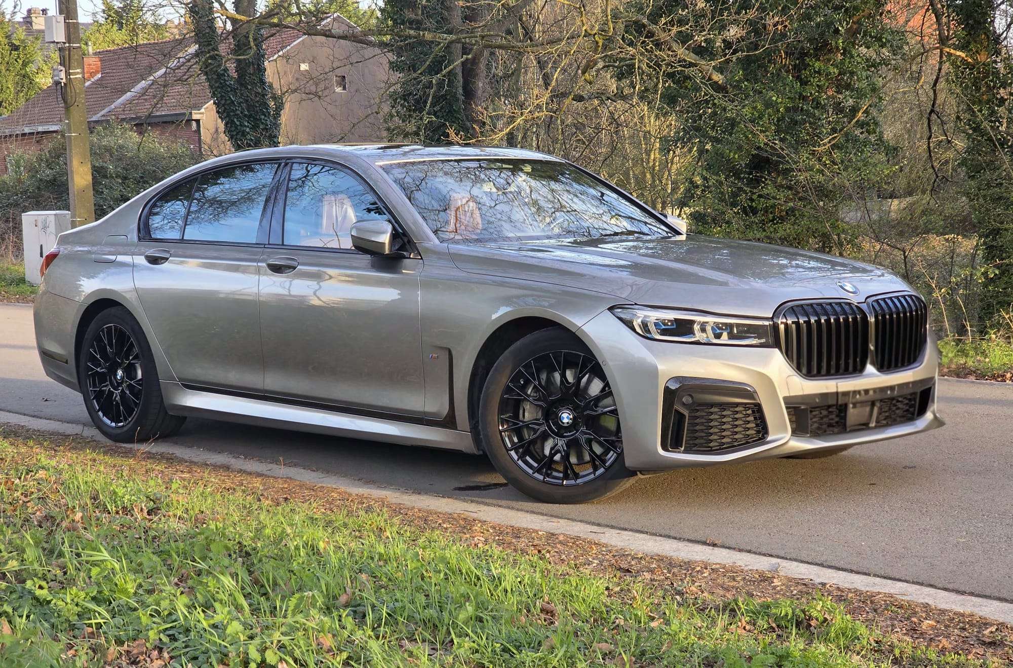 BMW 745 745eAS PHEV OPF - Full Option