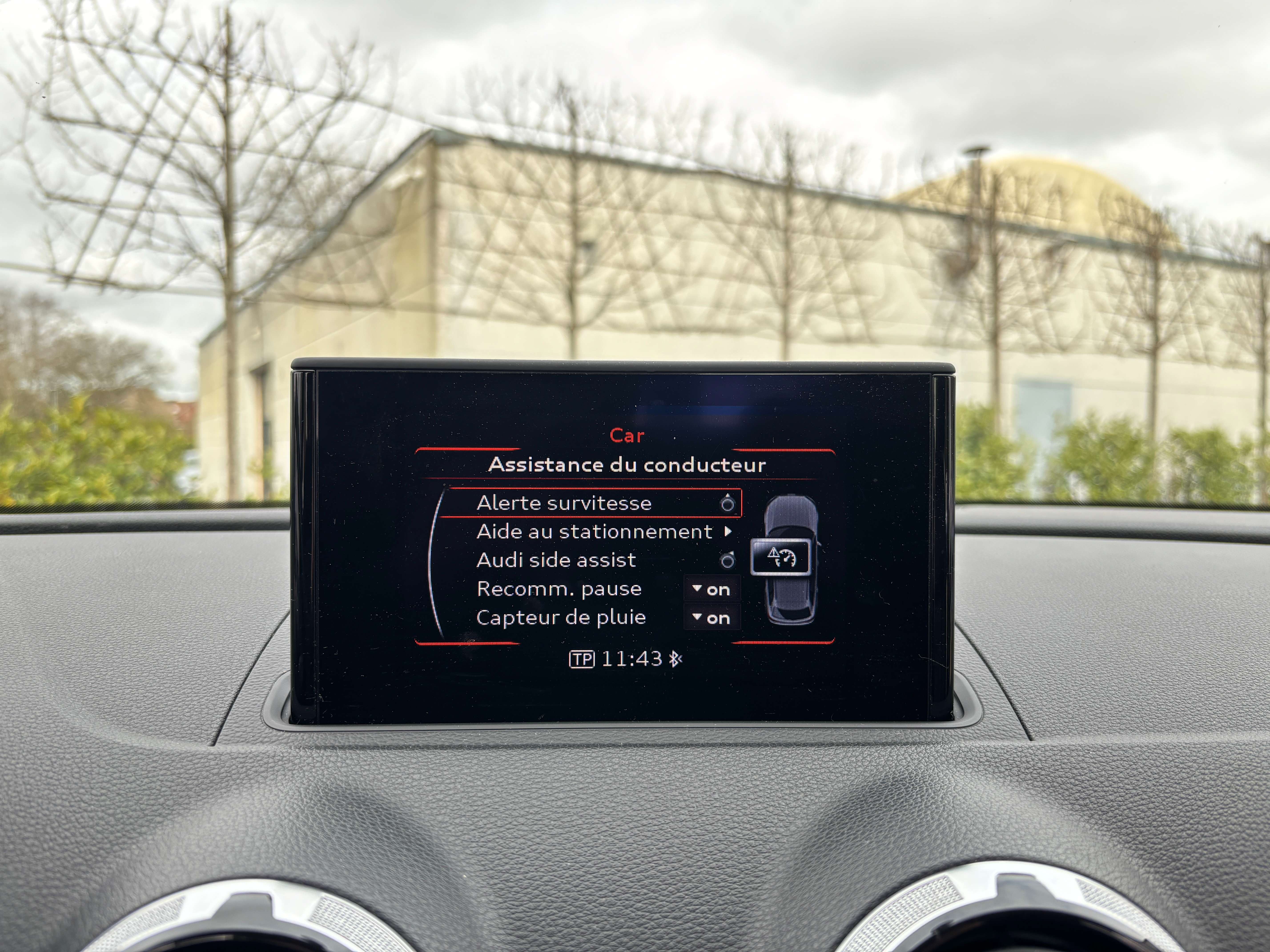 Audi A3 Sportback 1.6 TDi *SIEGE CHAUFF*XENON*GARANTIE*