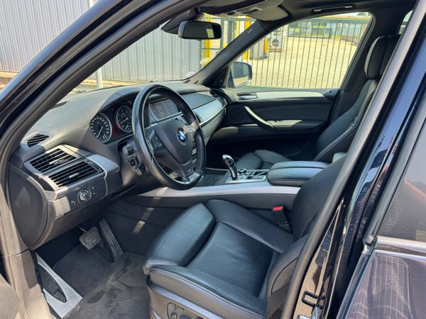 Bmw X5 (E70) (2) M50DA 5PL