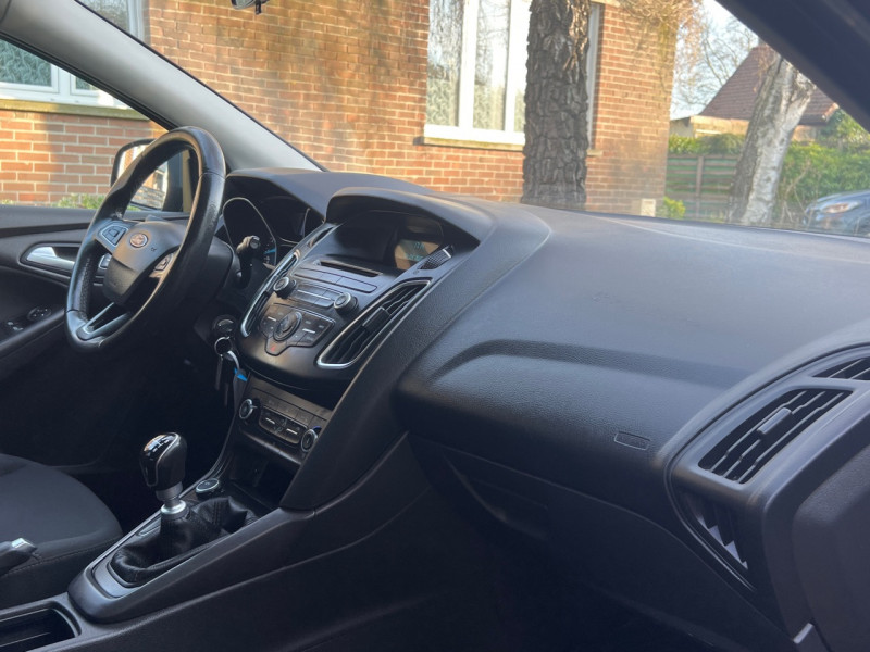 Ford FOCUS 1.0 ESS 125CH TREND * 72.000KM * 2016 * 1ERE MAIN