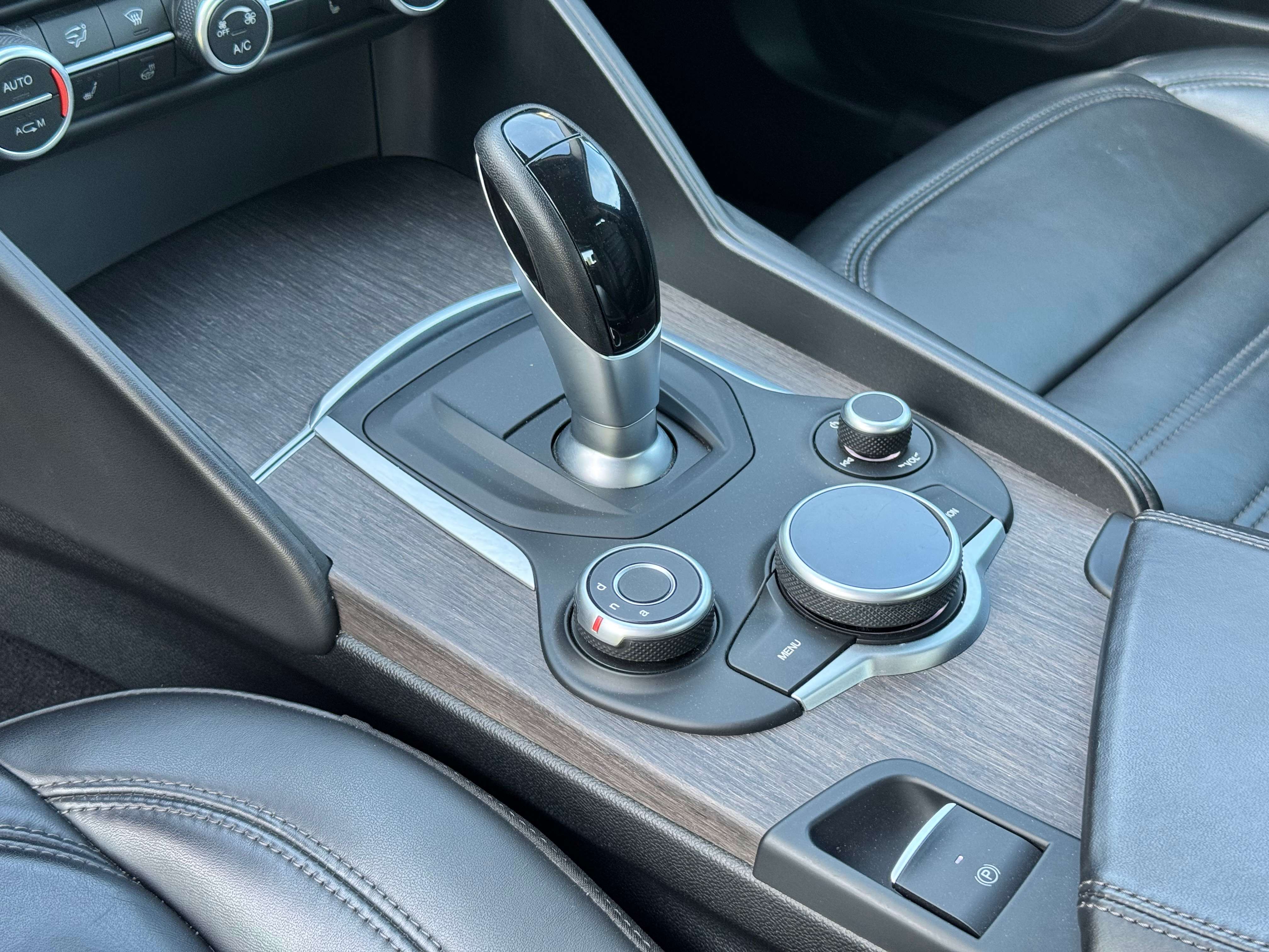Alfa Romeo Giulia Giulia 2.0 T Super