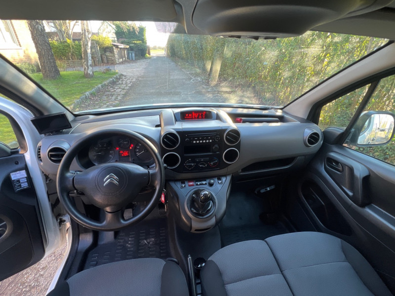 Citroen BERLINGO VAN 1.6 HDI 100CH * 3 PLACES * 2018 * ATTELAGE * CLIM * GARANTIE