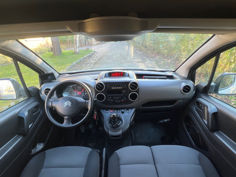 Citroen BERLINGO VAN 1.6 HDI 100CH * 3 PLACES * 2018 * ATTELAGE * CLIM * GARANTIE