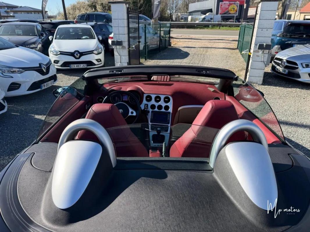 Alfa Romeo Spider Brera 3.2 JTS 260 Q4 / SUIVI GARANTIE 12 /36 MOIS