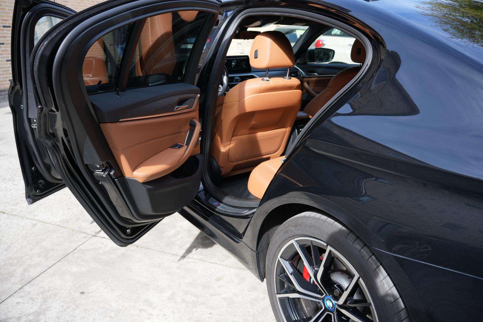 BMW 545 545e xDrive/TVA BTW RECUPERABLE/GARANTIE 2 ANS BMW