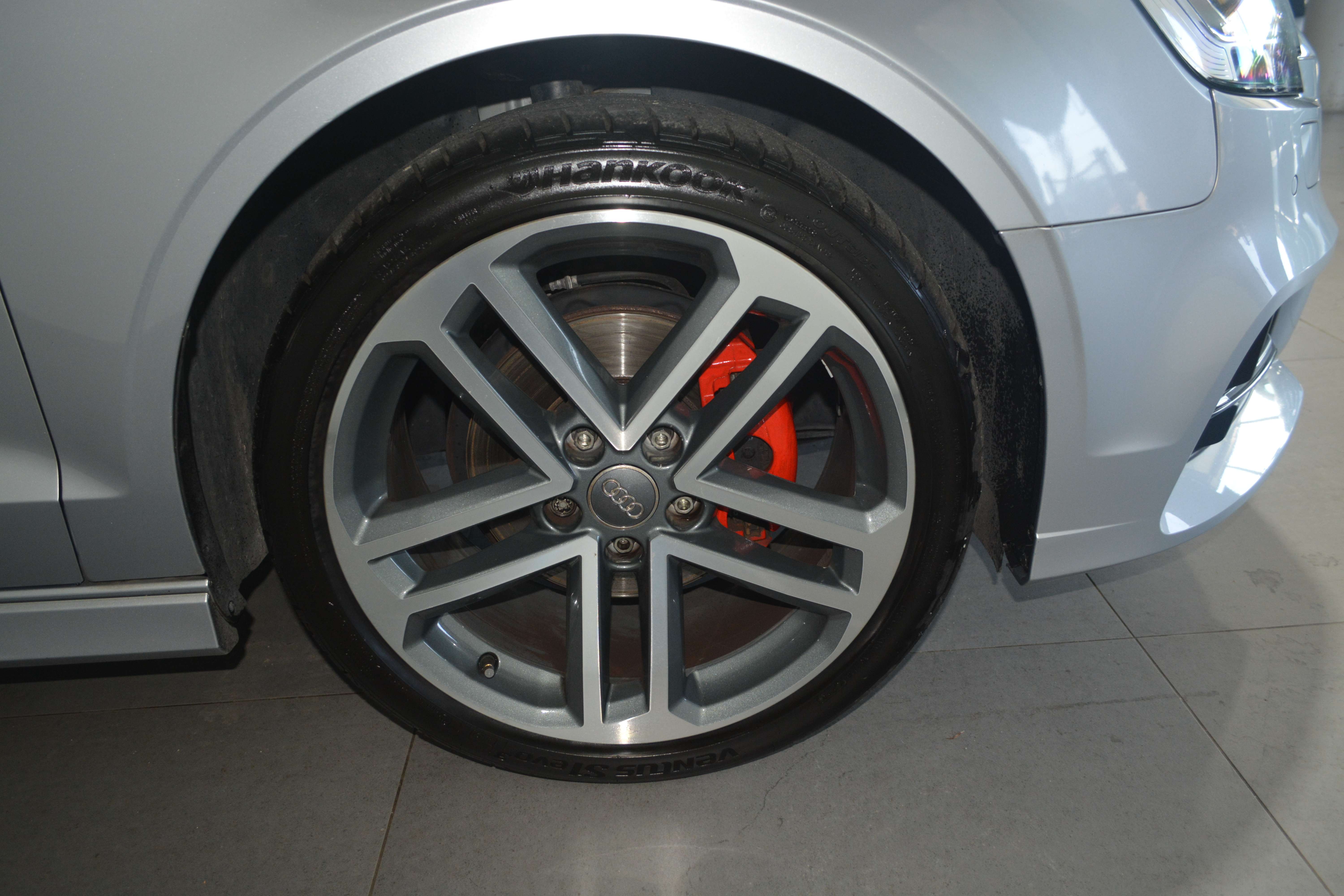 Audi A3 A3 1.0 TFSI S-LINE / S tronic / LIMOUSINE / NAVI