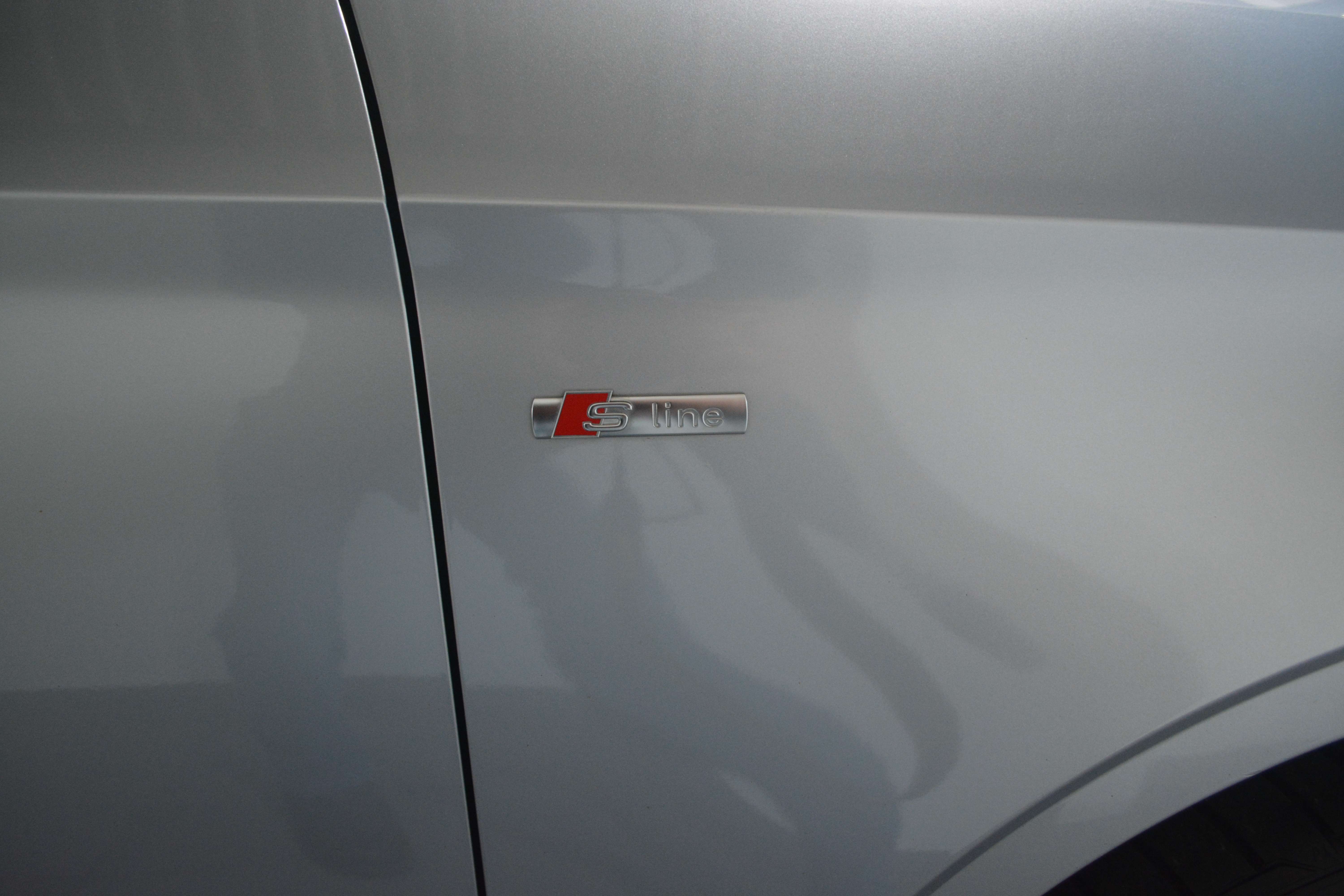 Audi A3 A3 1.0 TFSI S-LINE / S tronic / LIMOUSINE / NAVI
