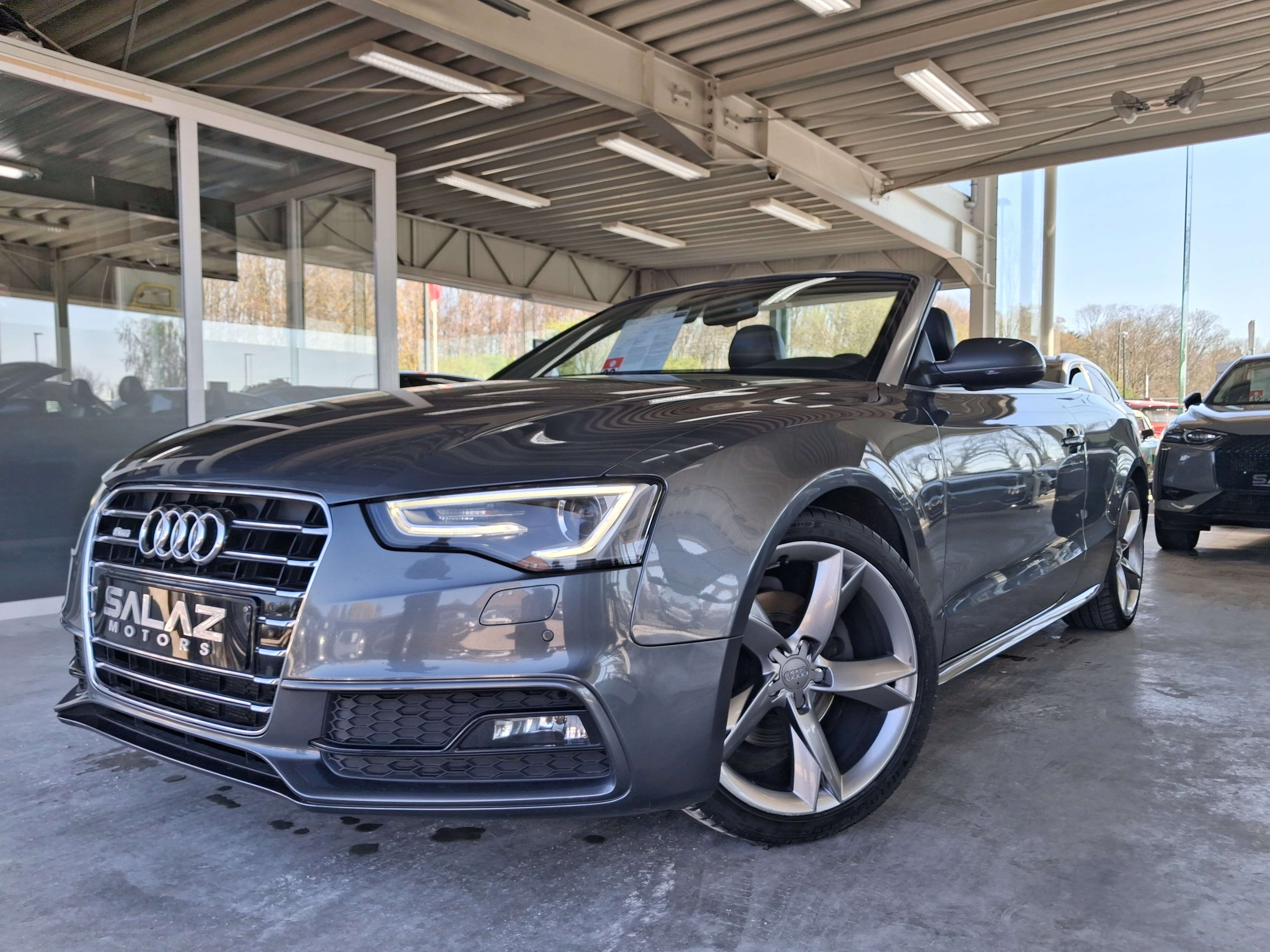 Audi A5 A5 Cabriolet 2.0 TDi S line DPF/CUIR CHAUFF/NAVI