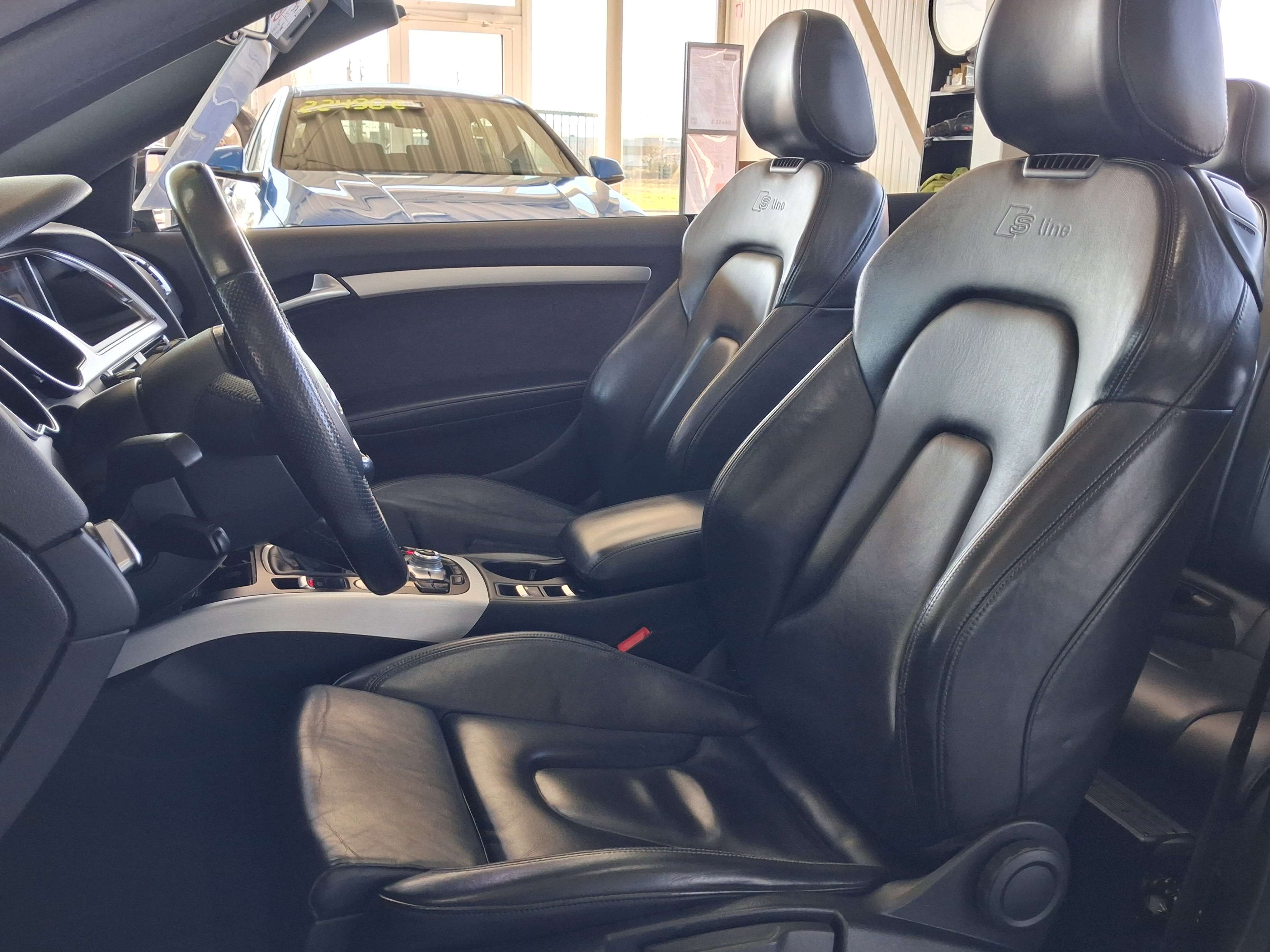 Audi A5 A5 Cabriolet 2.0 TDi S line DPF/CUIR CHAUFF/NAVI