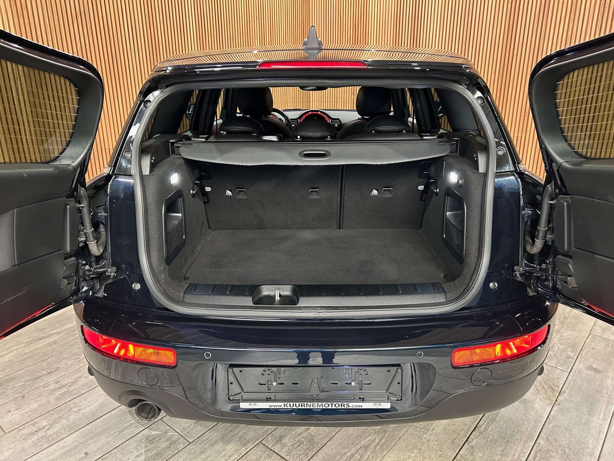 MINI One D Clubman 1.5 Alu17"/Led/Leder/Gps/Pdc/Cruise *1j garantie*