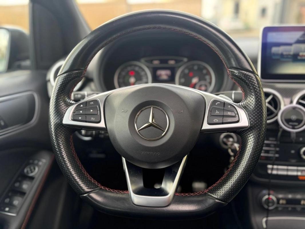 Mercedes-Benz Classe B 2.2 200 CDI 135 cv FASCINATION AMG - TOIT OUVRANT SEMI-CUIR CLIMATISATION