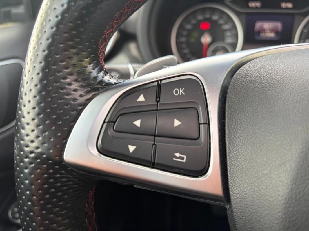 Mercedes-Benz Classe B 2.2 200 CDI 135 cv FASCINATION AMG - TOIT OUVRANT SEMI-CUIR CLIMATISATION