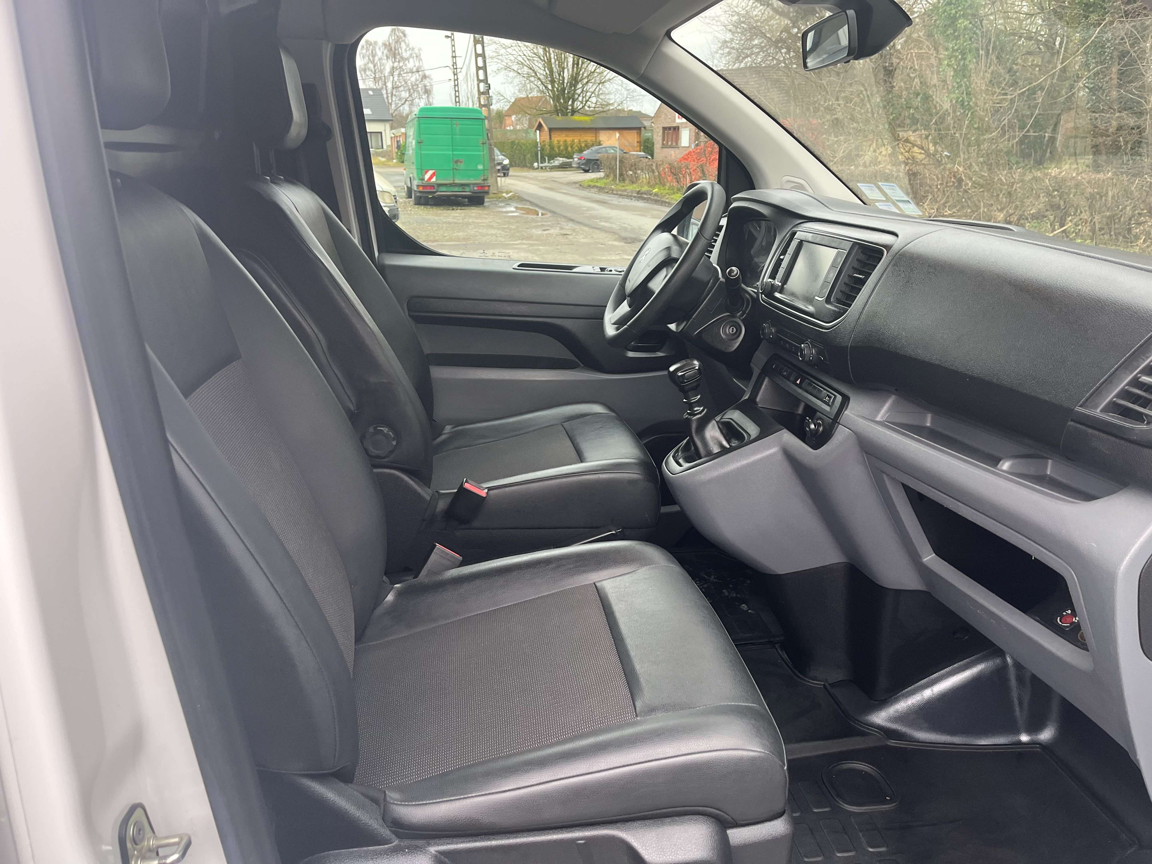 Peugeot Expert 1.5 AIRCO NAVI+11983€+BTW/TVA