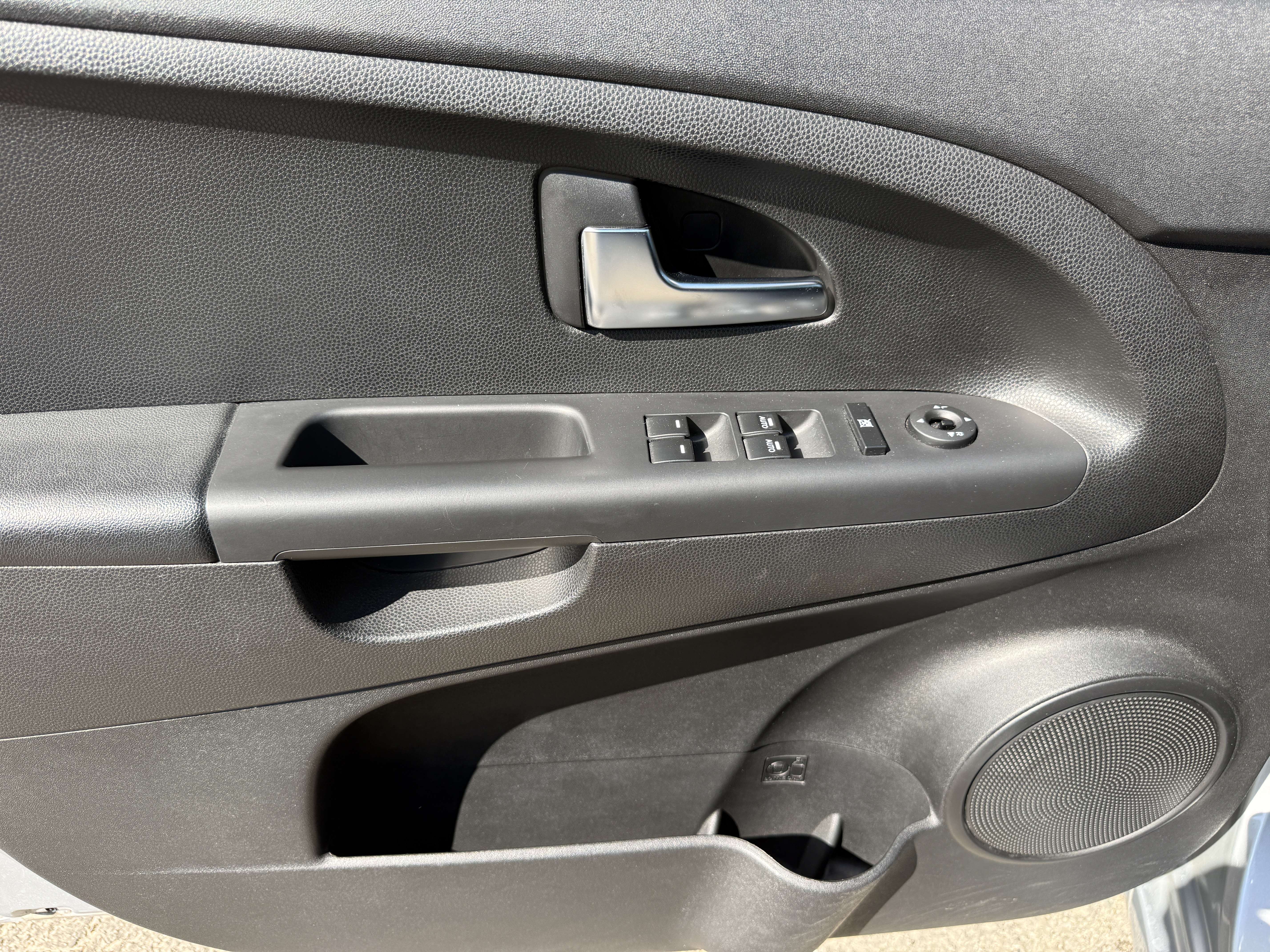 Kia Venga Venga 1.4i Sense