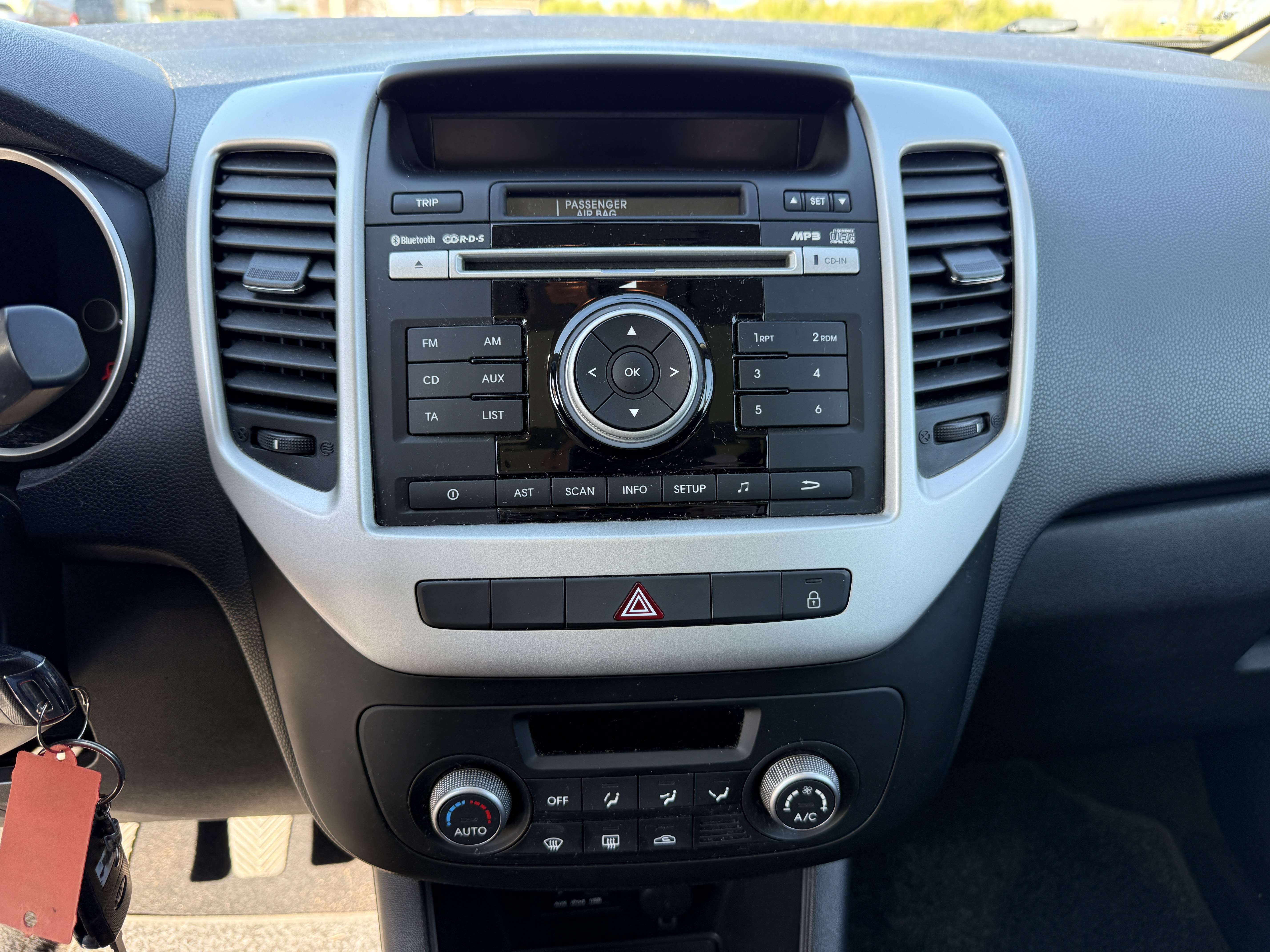 Kia Venga Venga 1.4i Sense