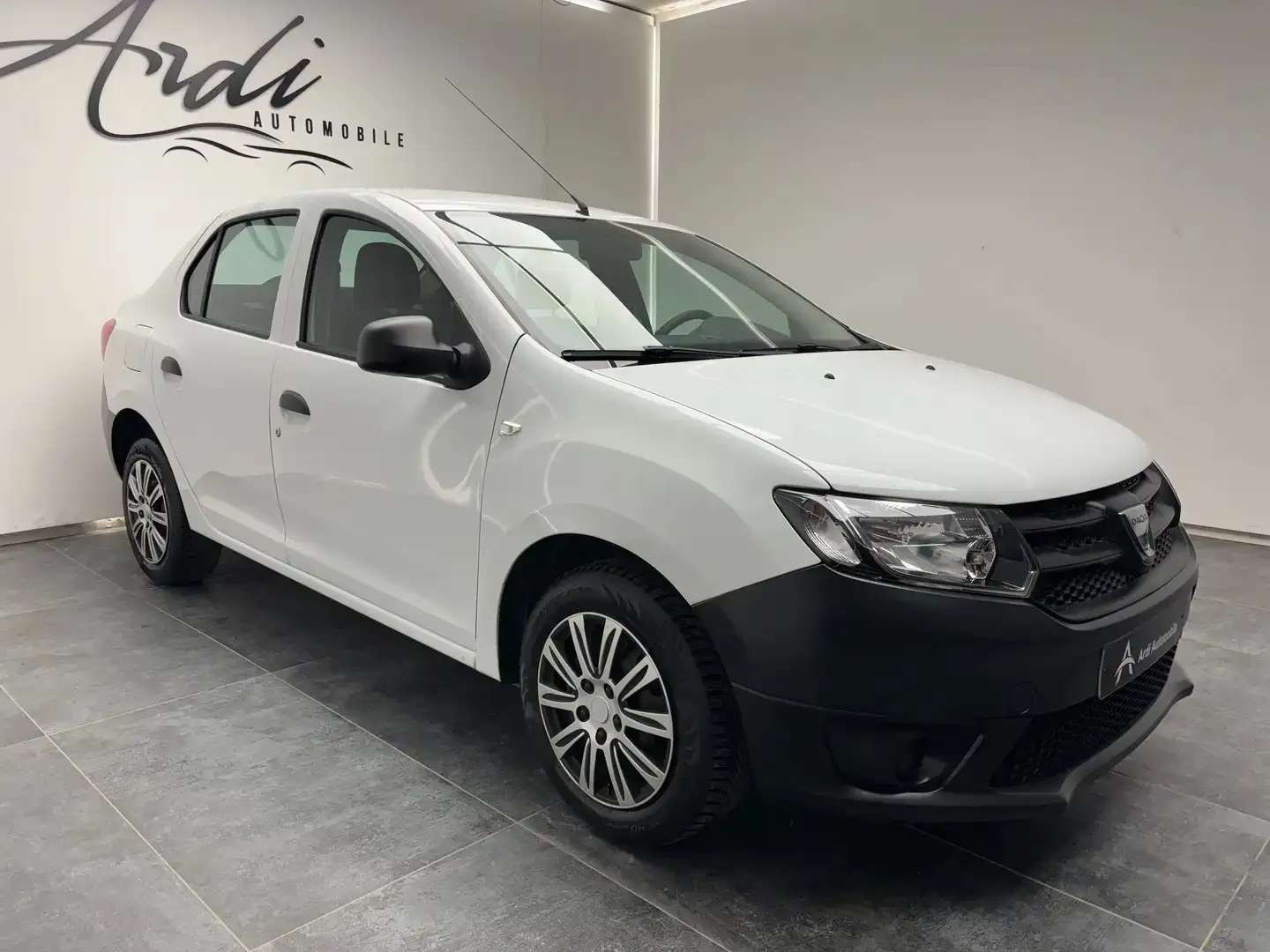 Dacia Logan 1.2i *GARANTIE 12 MOIS*