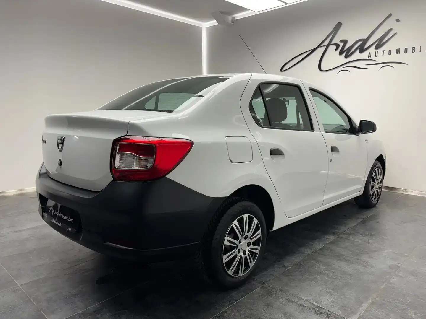 Dacia Logan 1.2i *GARANTIE 12 MOIS*