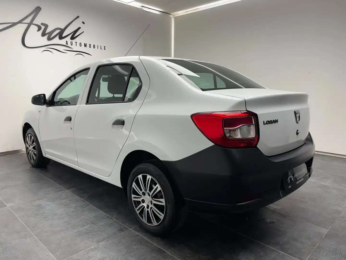 Dacia Logan 1.2i *GARANTIE 12 MOIS*