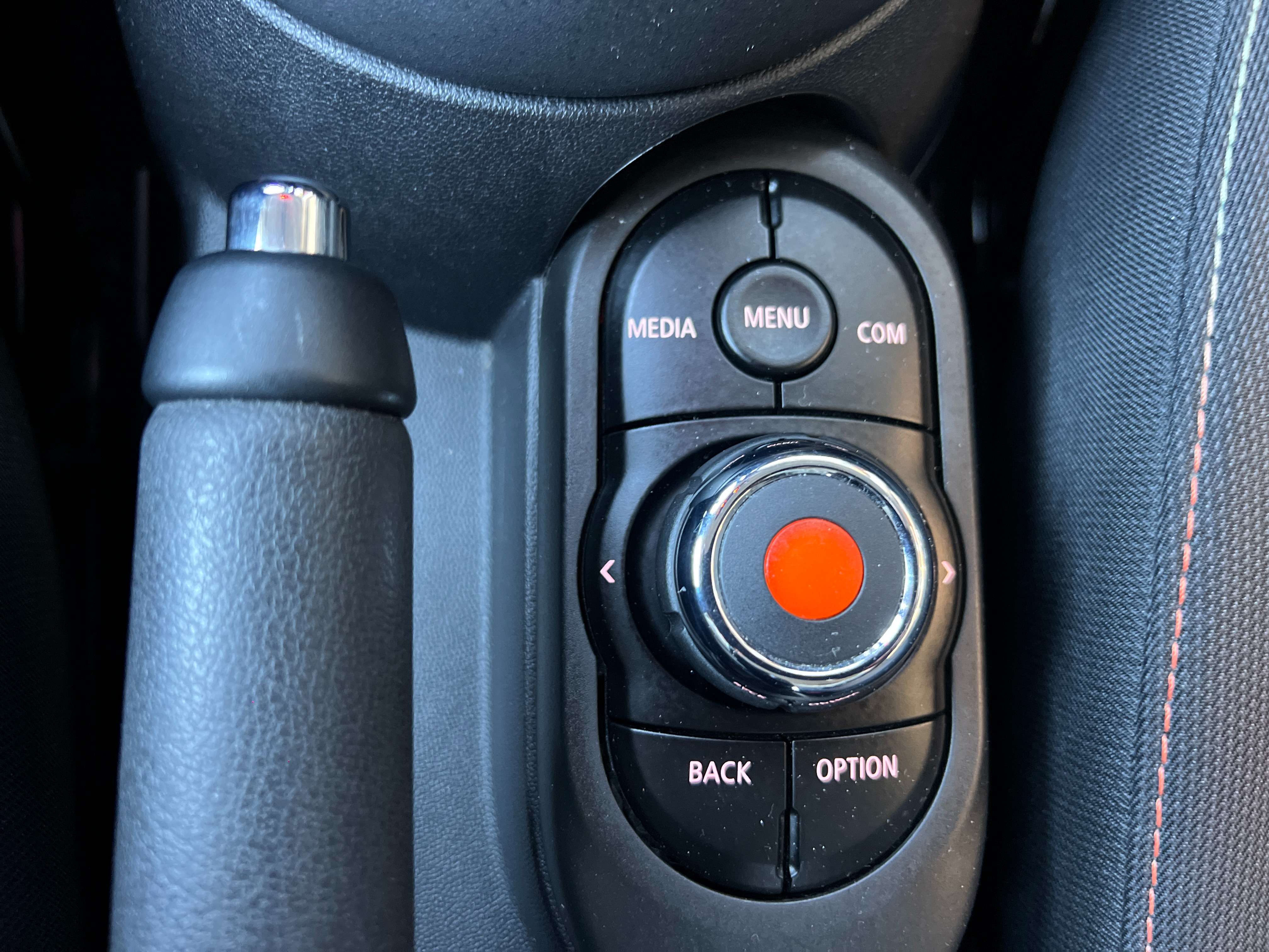 MINI One 1.5i 102cv 6vit (12 mois de garantie)