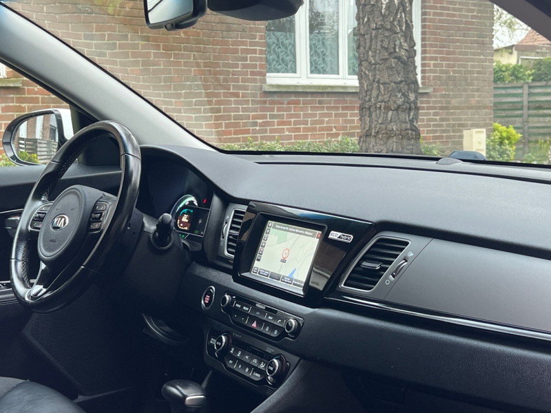 Kia NIRO 1.6 GDI 105CH ISG + ELECTRIQUE 43.5CH PREMIUM DCT6