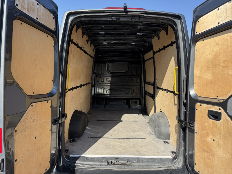 Volkswagen CRAFTER FG 30 L3H3 2.0 TDI 140CH BUSINESS LINE PLUS TRACTION