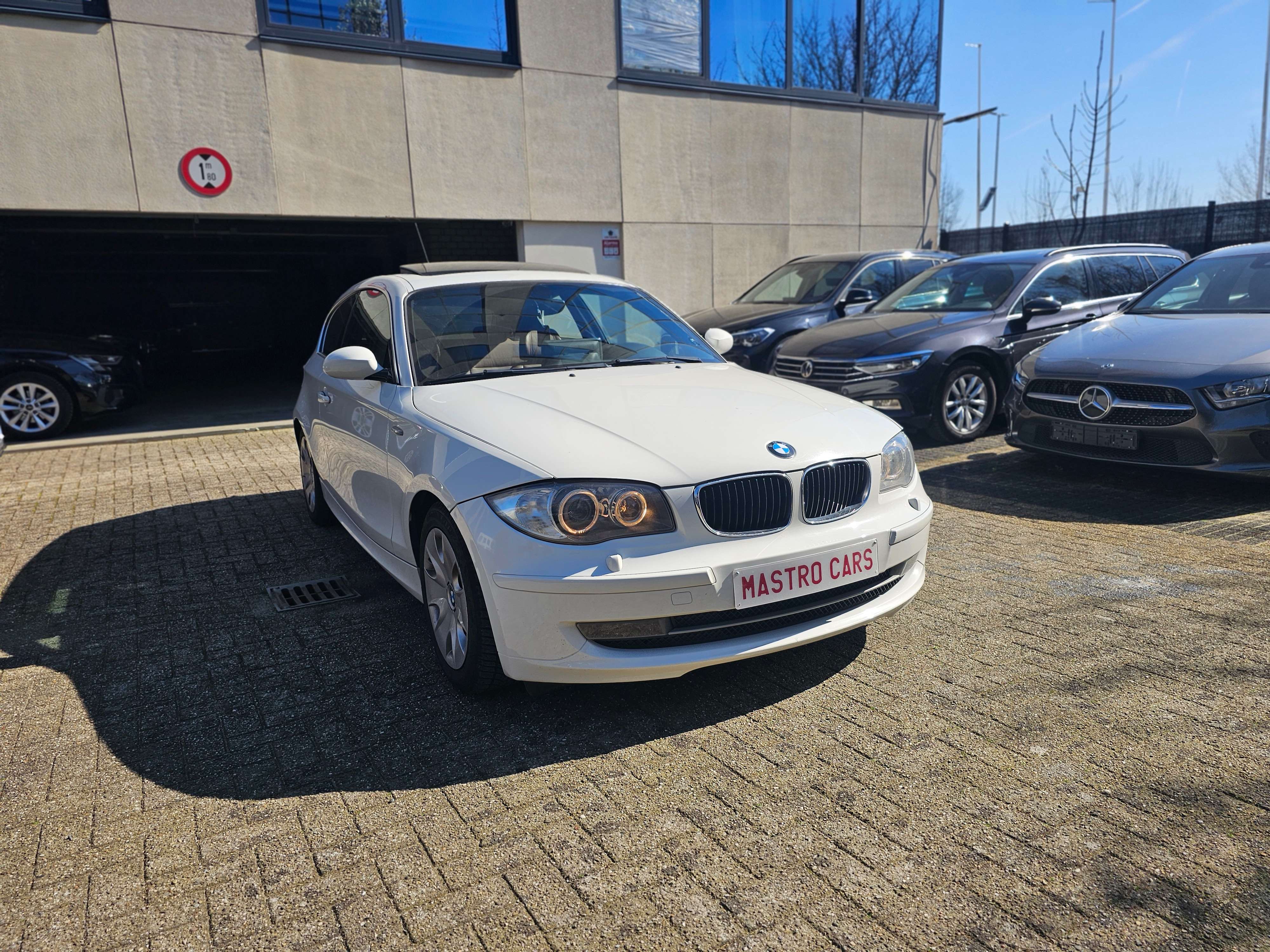 BMW 118 118i